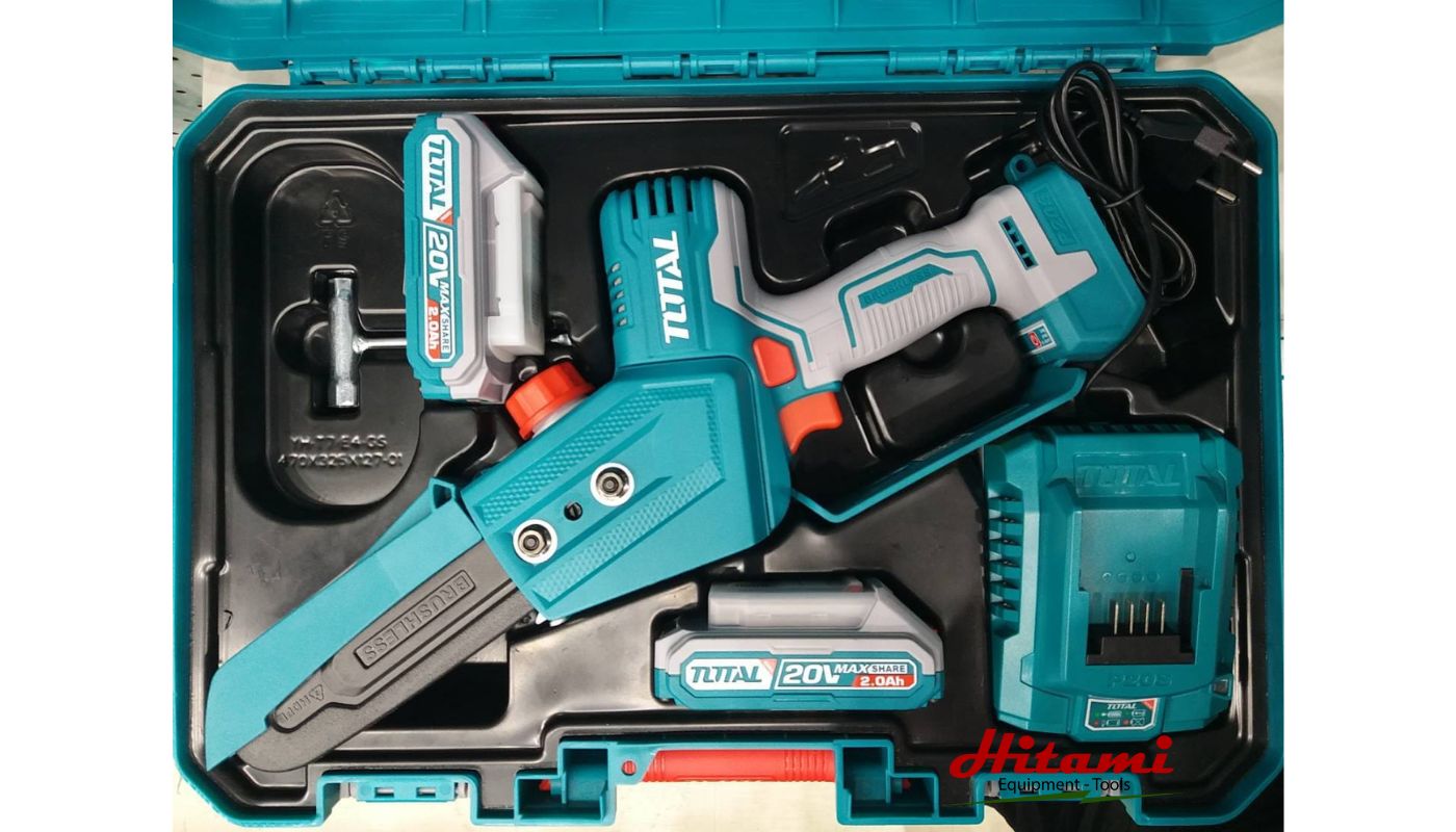 Ứng dụng sản phẩm máy cưa xích pin mini Total TGSLI20686