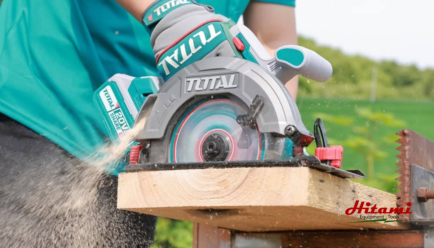 Điểm nổi bật của máy cưa đĩa tròn dùng pin 20V Total TSLI18511 không chổi than