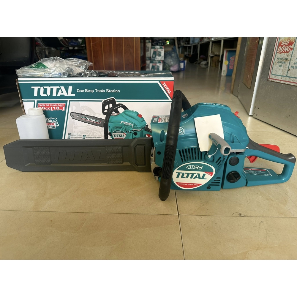 Máy cưa xích chạy xăng 1.4kW 2HP Total TG5411611 4 TG5411611-4