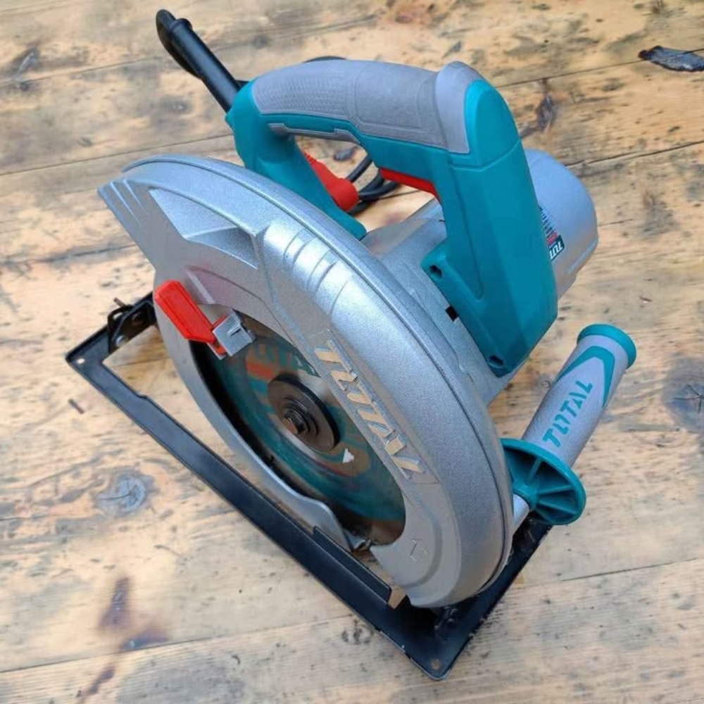 Máy cưa đĩa tròn 2200W Total TS1222356 3 TS1222356-3