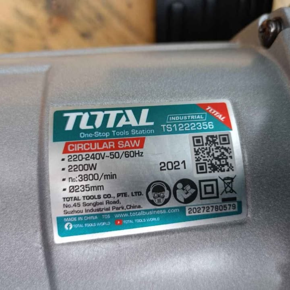 Máy cưa đĩa tròn 2200W Total TS1222356 6 TS1222356-6