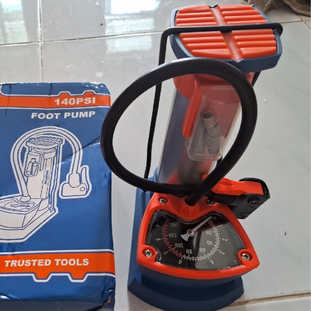 Bơm đạp chân (có đồng hồ) φ43.5*183m m Wadfow WPP2510 2 WPP2510-2