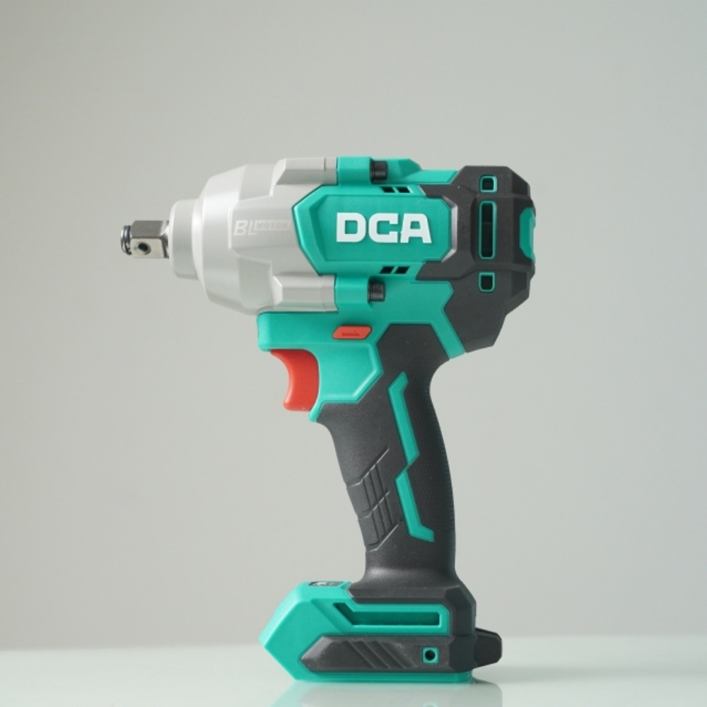 Máy siết bu lông dùng pin 20V 910Nm DCA ADPB698FK (2 pin & sạc) 2 ADPB698FK-2