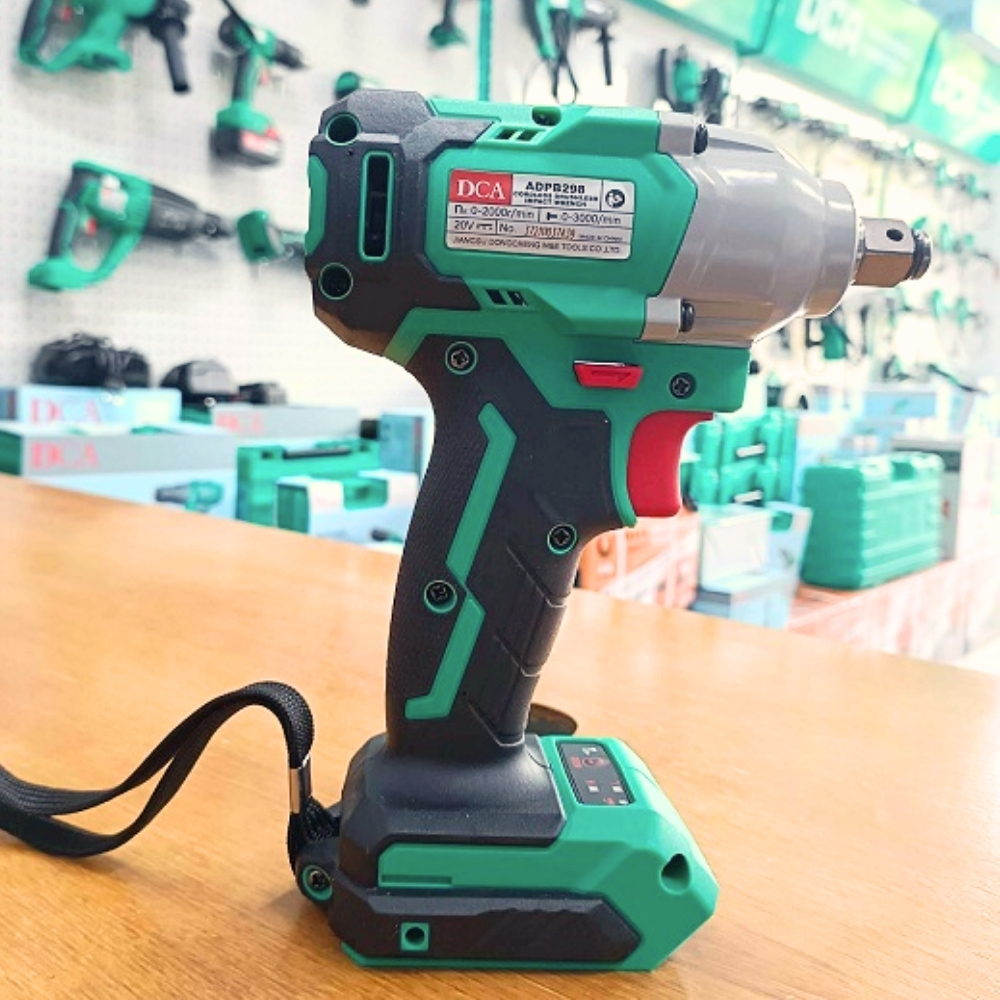 Máy siết bu lông dùng pin 20V 910Nm DCA ADPB698H2K (2 pin & sạc) 4 ADPB698H2K-4