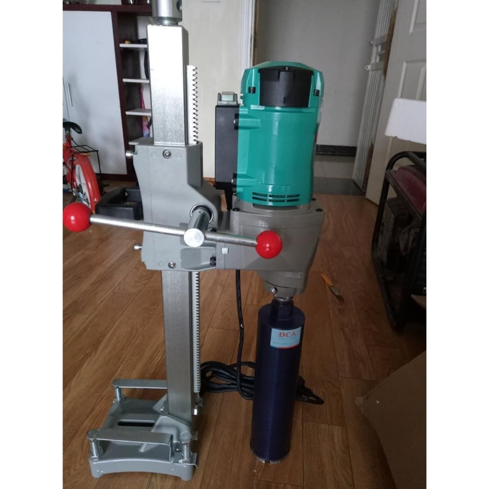 Máy khoan đá 250mm 3800W DCA AZZ02-250 3 AZZ02-250-3