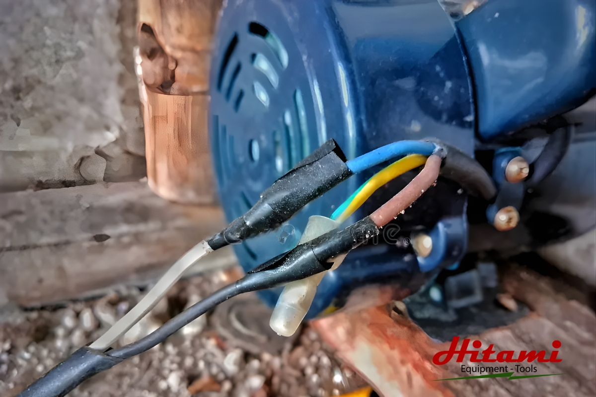 Cách kiểm tra máy bơm nước bị rò điện và khắc phục hiệu quả 2 Dây điện đấu bị hở mạch