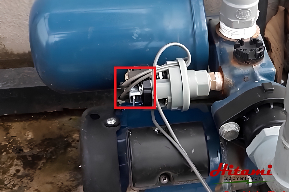5 nguyên nhân khiến máy bơm tăng áp kêu liên tục và cách khắc phục 2 Rơ le áp suất gặp sự cố