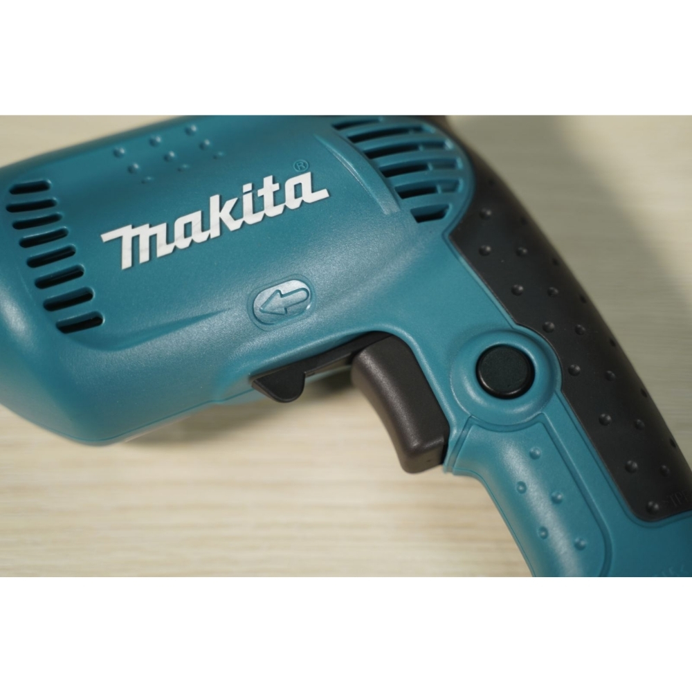 Máy khoan điện 450W 10mm Makita 6412 3 6412-3