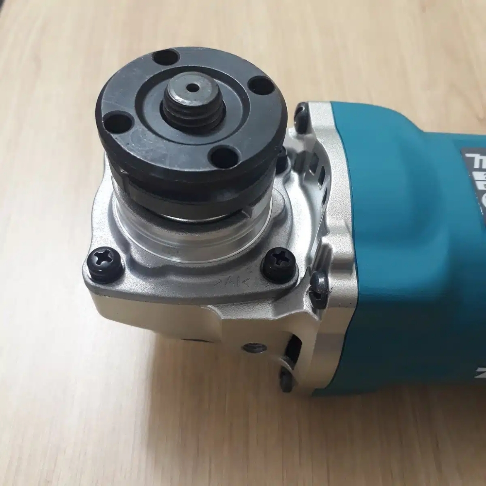 Máy mài góc 1050W 150mm Makita GA6010 (công tắc bóp) 4 GA6010-4