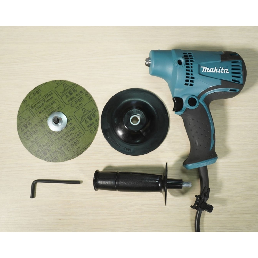 Máy chà nhám đĩa 440W 125mm Makita GV6010 2 GV6010-2