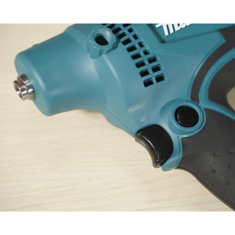Máy chà nhám đĩa 440W 125mm Makita GV6010 3 GV6010-3