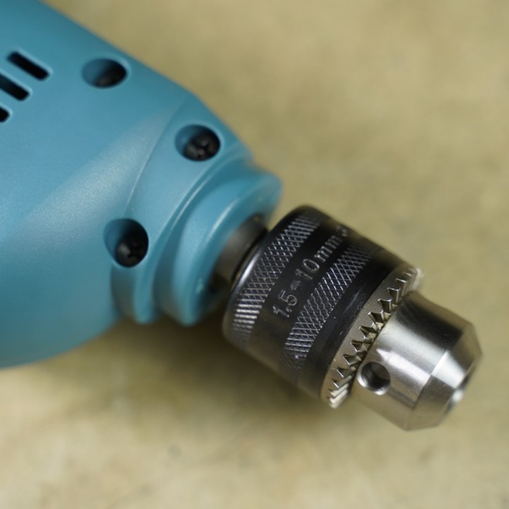 Máy khoan điện 450W 10mm Makita M6001B 3 M6001B-3