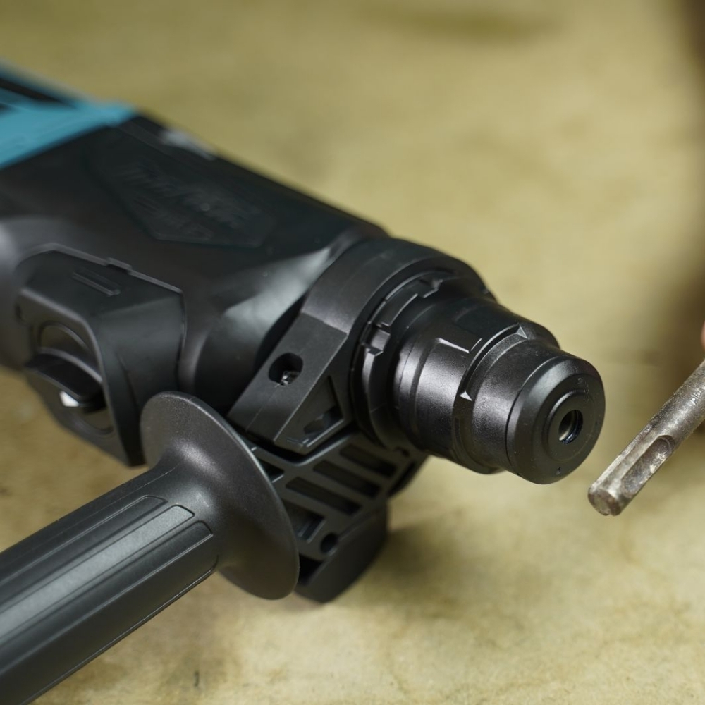 Máy khoan bê tông 800W 26mm Makita M8701B 3 M8701B-3