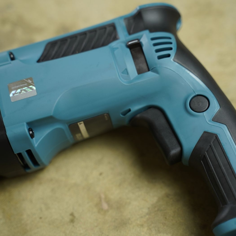 Máy khoan bê tông 800W 26mm Makita M8701B 4 M8701B-4