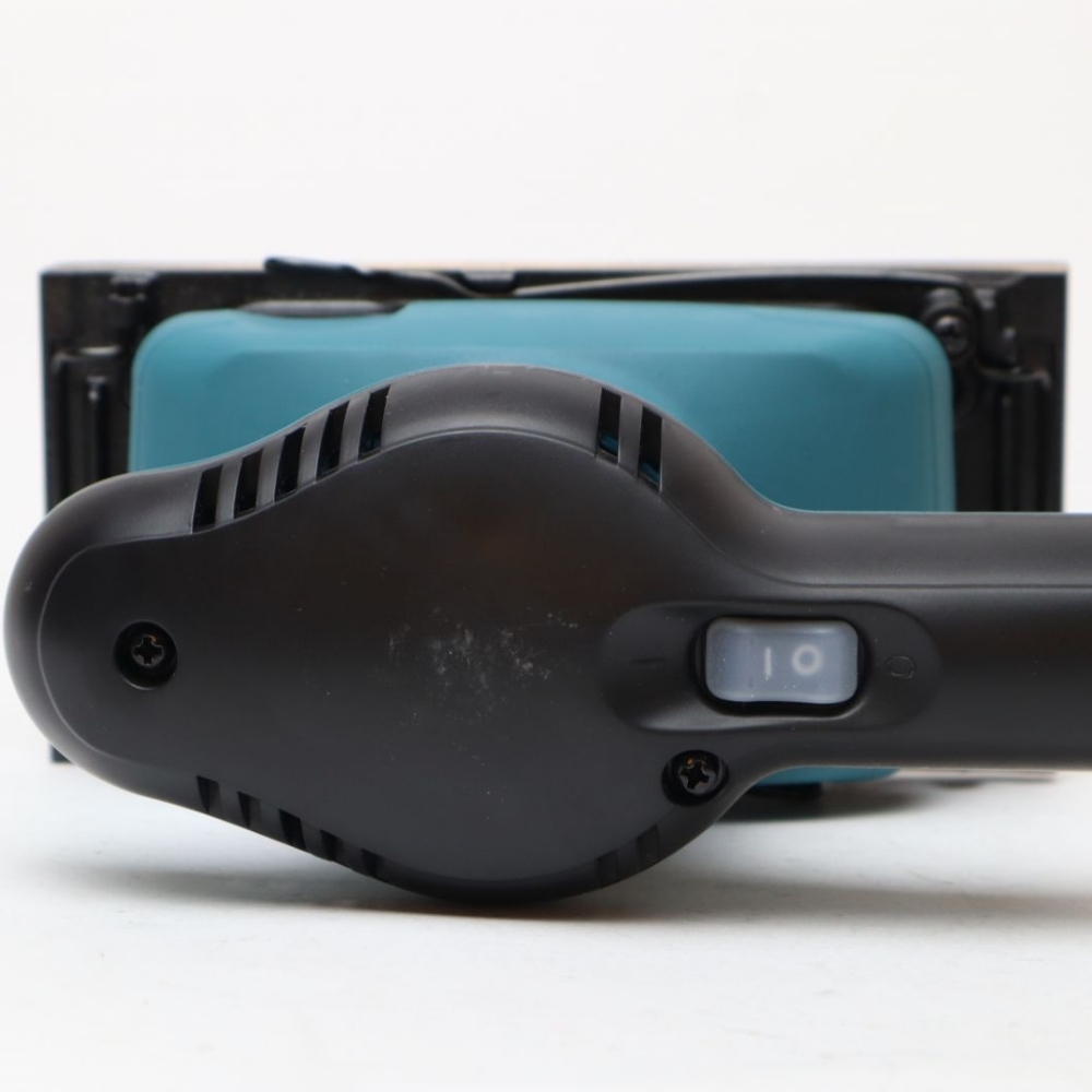 Máy chà nhám rung 180W Makita M9201B 5 Máy chà nhám rung 180W Makita M9201B