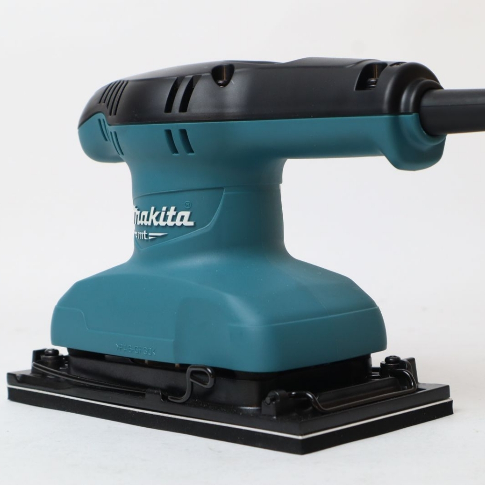 Máy chà nhám rung 180W Makita M9201B 3 M9201B-2