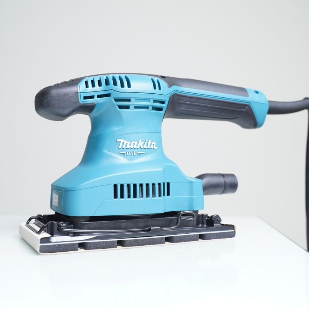 Máy chà nhám quỹ đạo tròn 190W Makita M9203B 3 M9203B-3