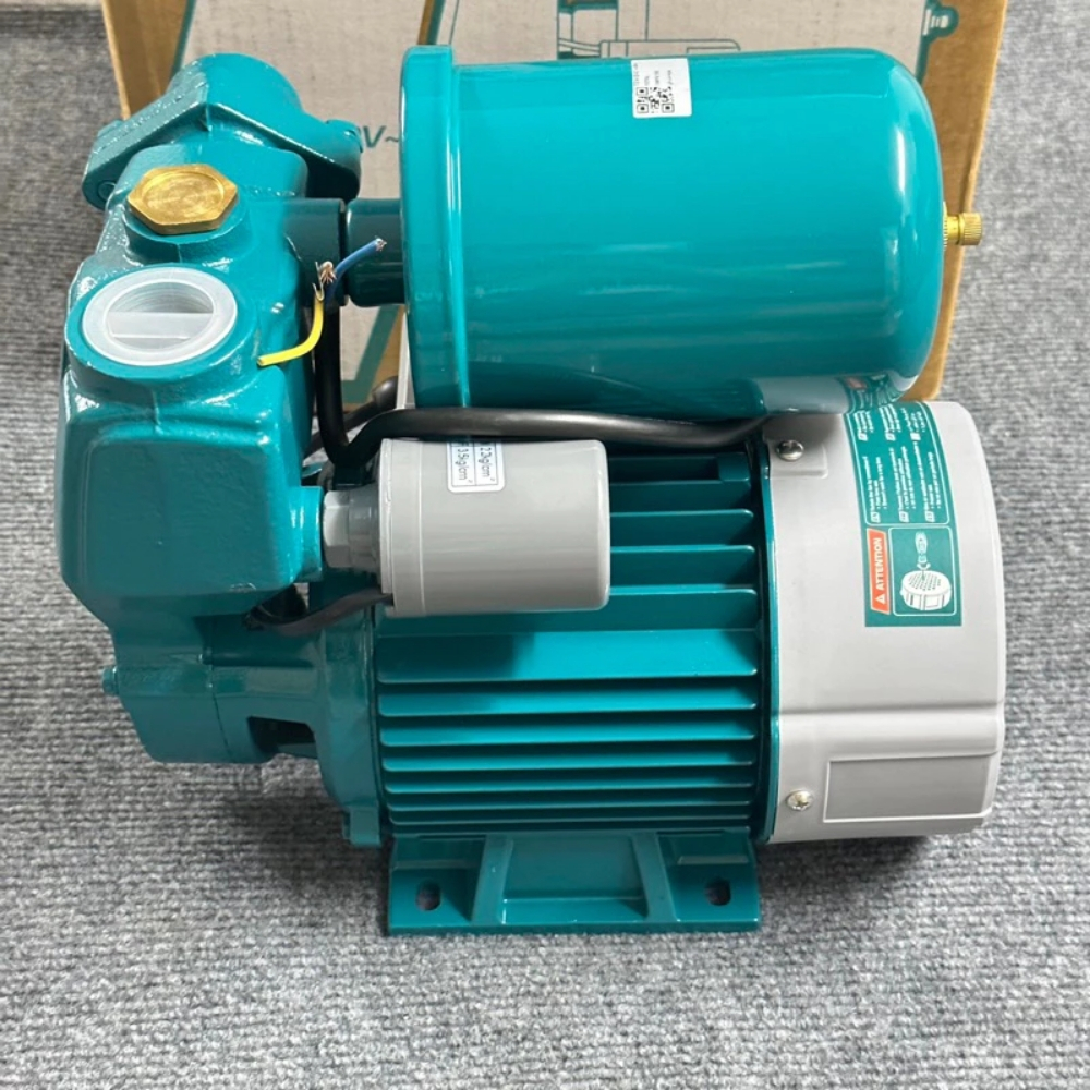 Máy bơm nước tăng áp 750W (1HP) Total TWP97506 2 TWP97506-3