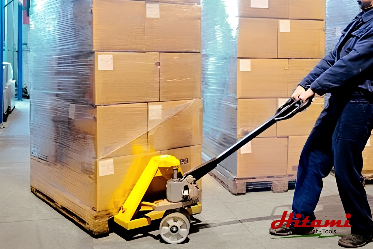 Các loại xe nâng tay phổ biến và cách lựa chọn phù hợp 4 Xác định tải trọng tối đa di chuyển