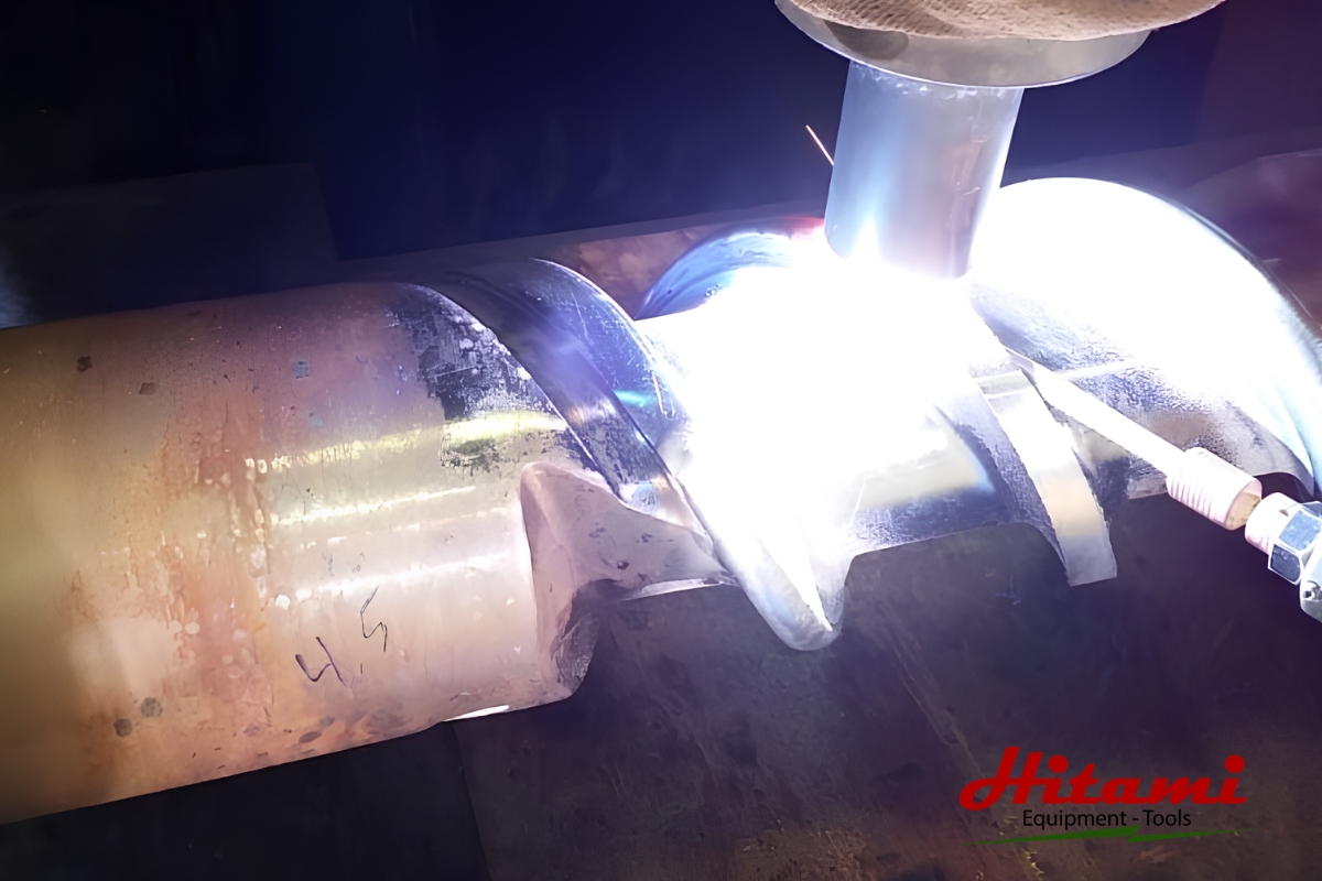 Máy nén khí dùng cho máy cắt Plasma loại nào phù hợp? 2 Tạo và duy trì hồ quang Plasm