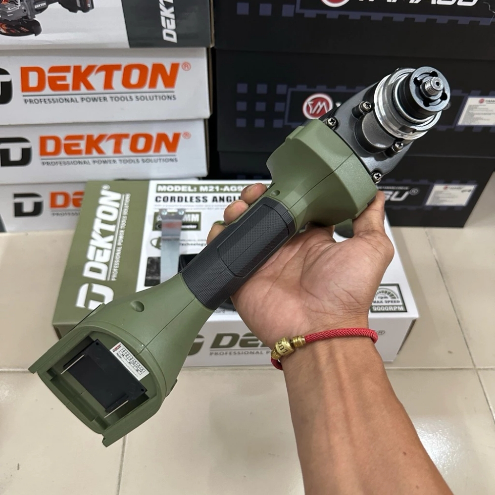 Máy mài góc dùng pin 21V-100mm Dekton M21-AG9000XPRO 4 M21-AG9000XPRO-4