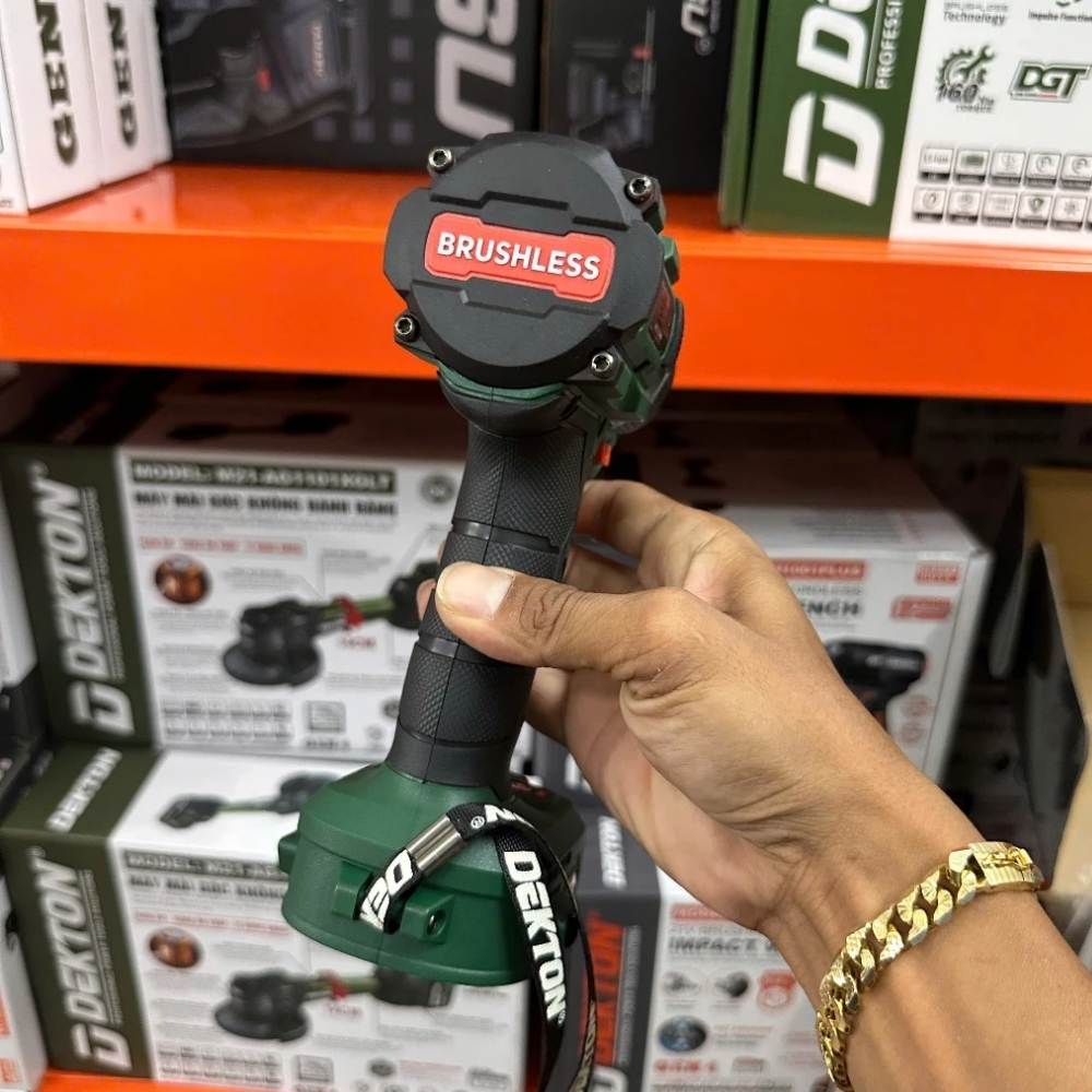Máy khoan dùng pin 21V-100Nm M21-ID13100PLUS (Hộp nhựa, có tay cầm) 4 M21-ID13100PLUS-hopnhua-4